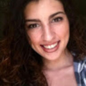 Meet your Posher, Lucia